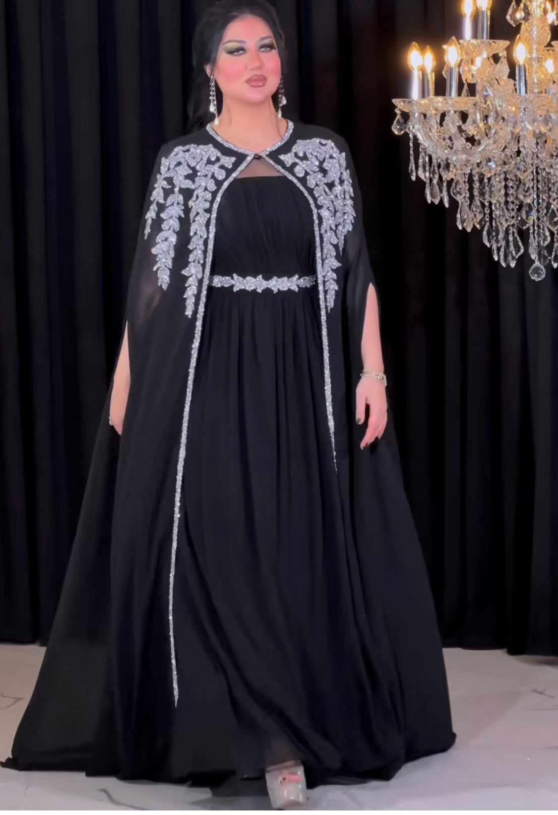 Sara Kaftan Size 16